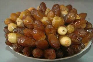 تصویر 2 از خرما کبکاب عسلی خوش‌ طعم با کیفیت درجه‌ یک